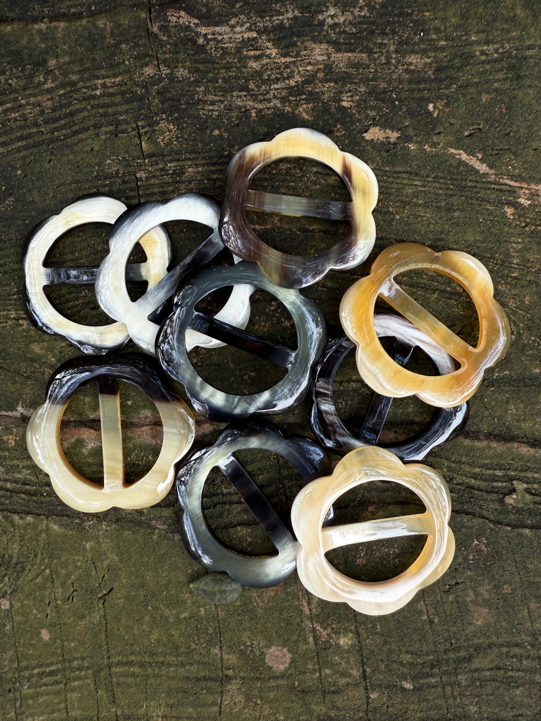 *NEW* Flower Power Horn Scarf Slide